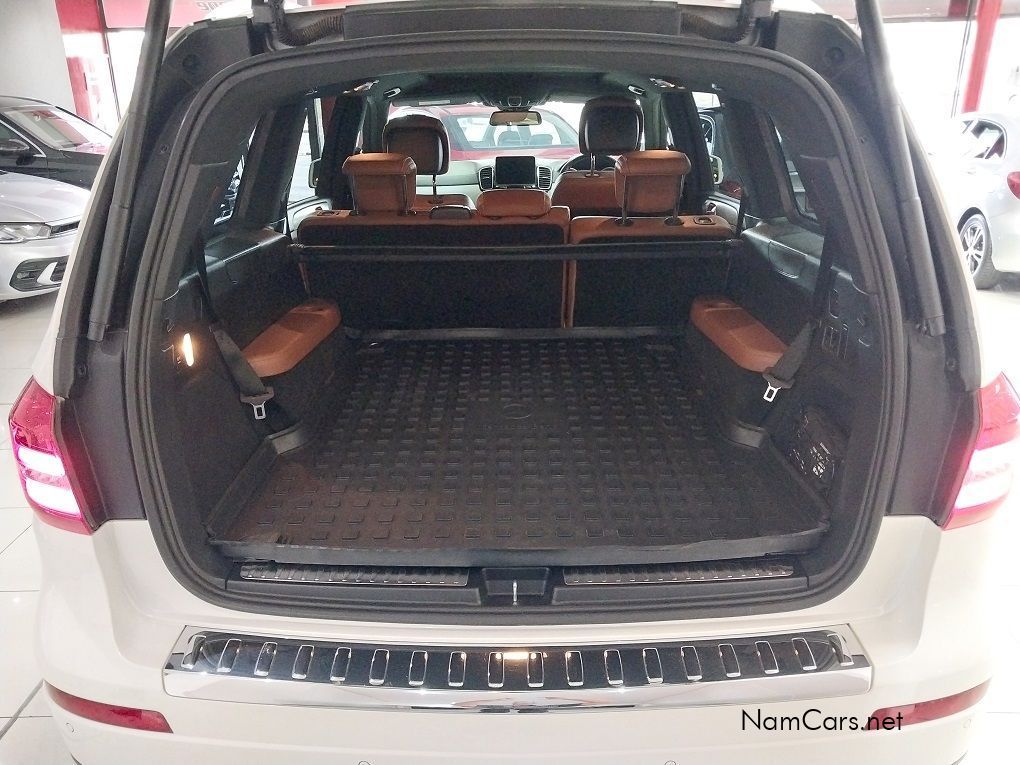 2017 Mercedes-Benz GLS photo 6