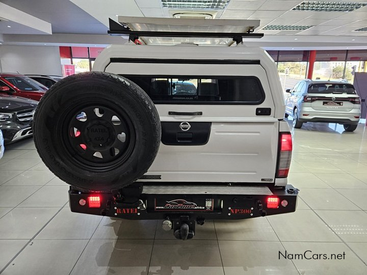 2019 Nissan Hardbody photo 5