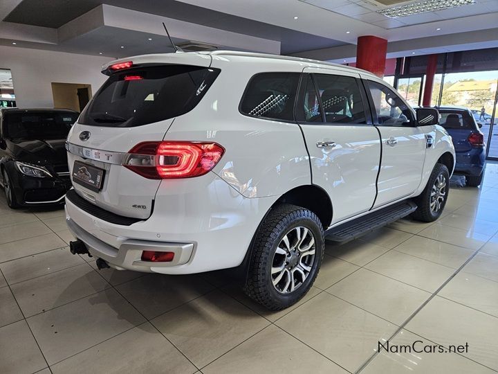 2021 Ford Everest photo 4