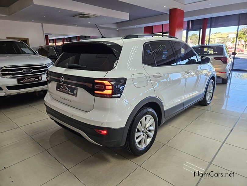 2021 Volkswagen T-Cross photo 4