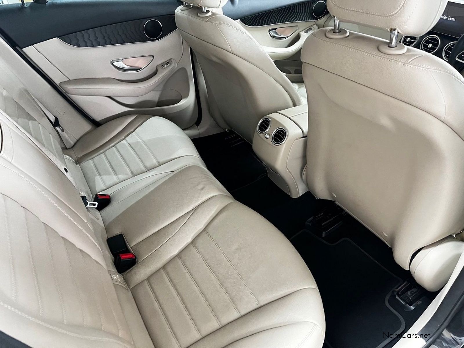 2020 Mercedes-Benz GLC photo 7