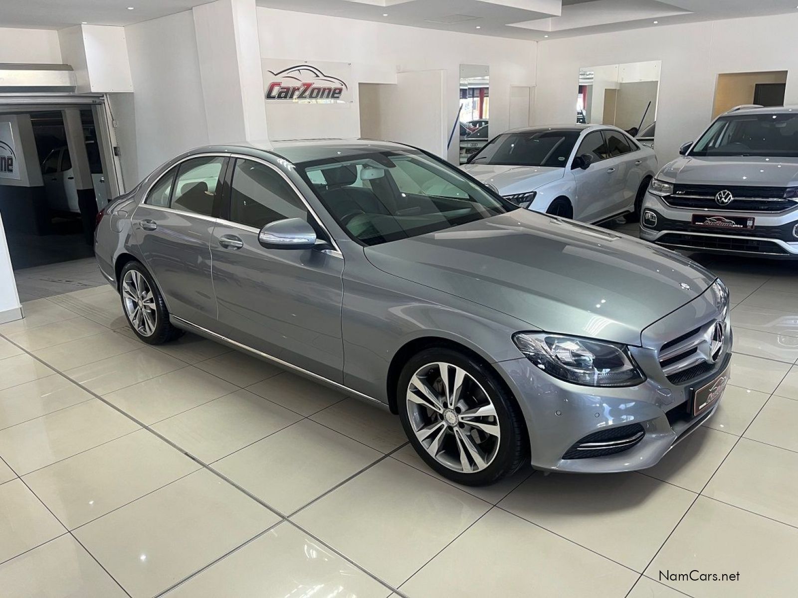 2016 Mercedes-Benz C Class photo 1