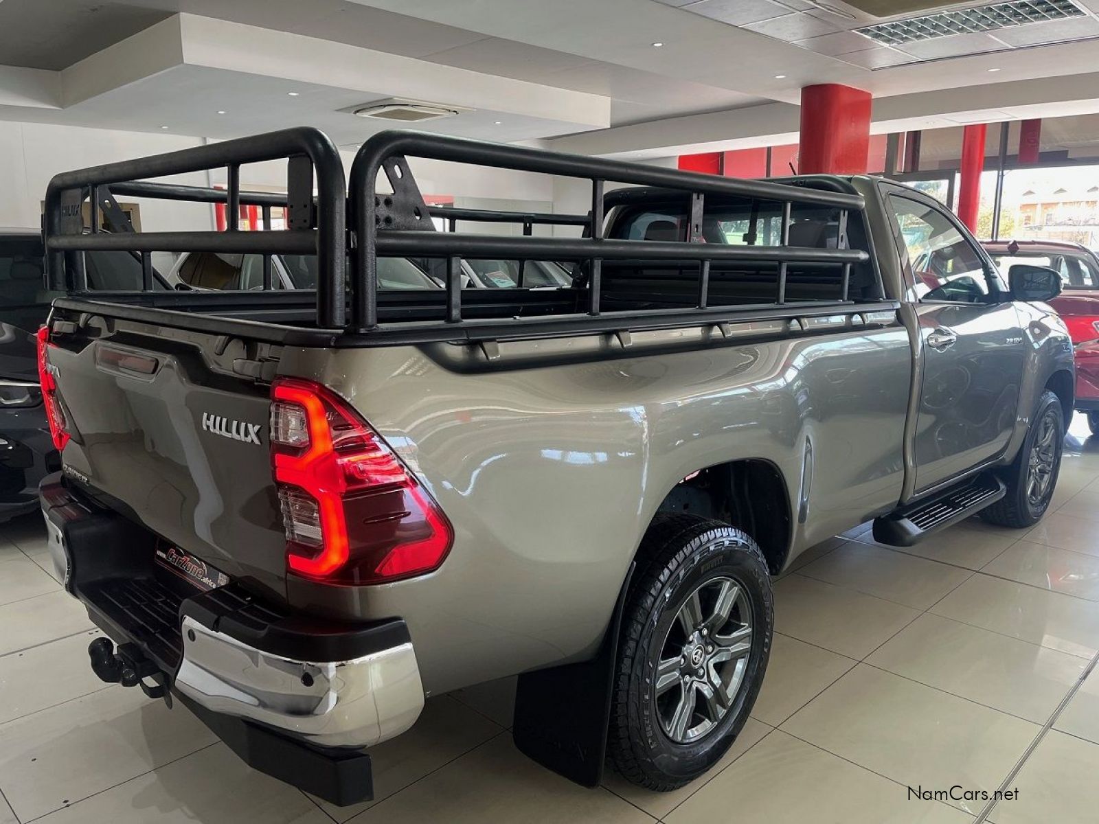 2022 Toyota Hilux photo 4