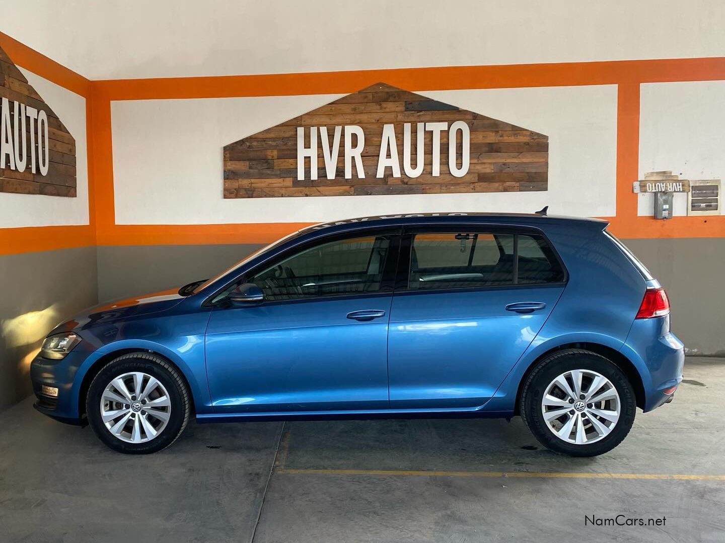 2013 Volkswagen Golf photo 3