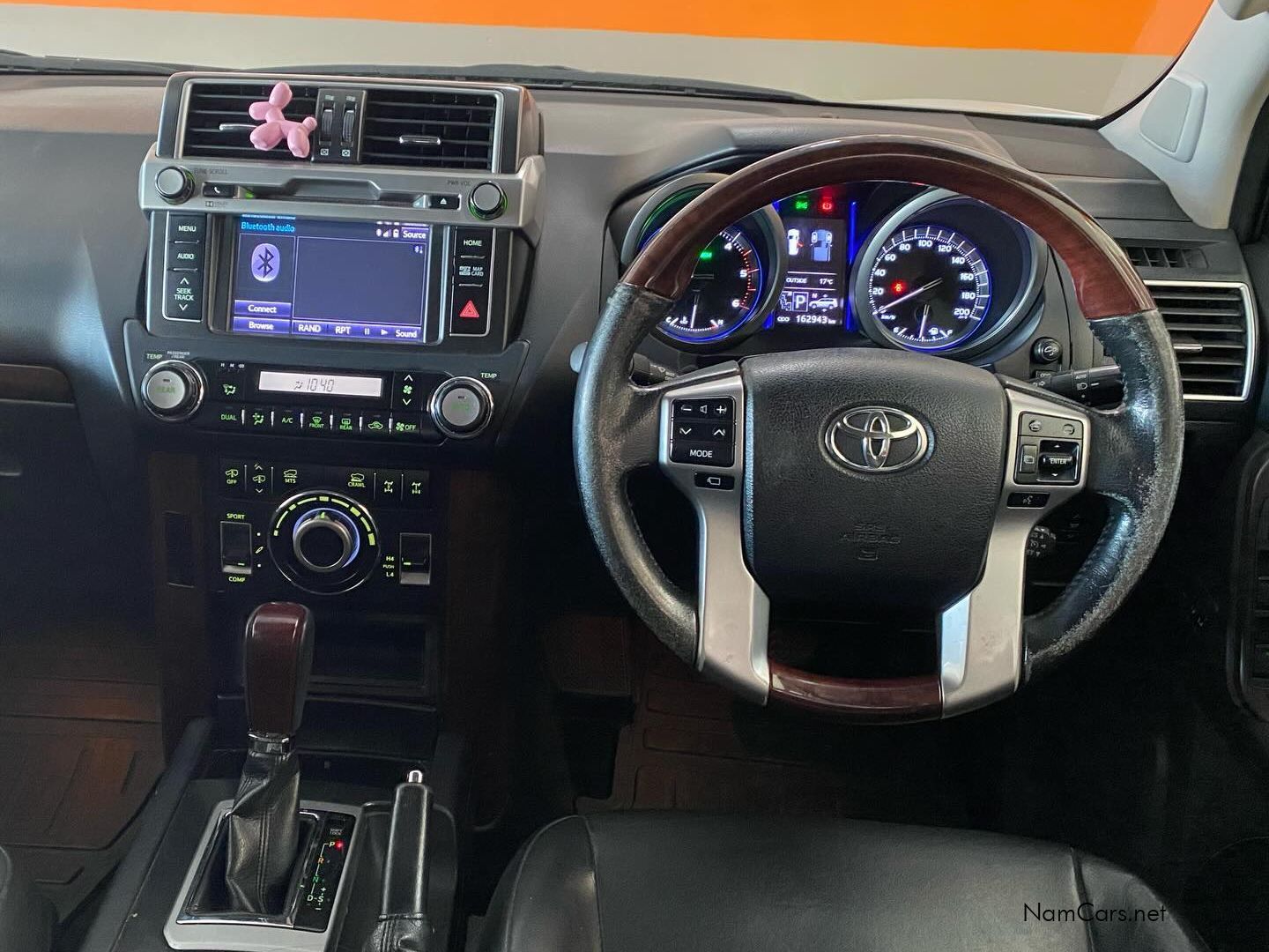 2017 Toyota Prado photo 5