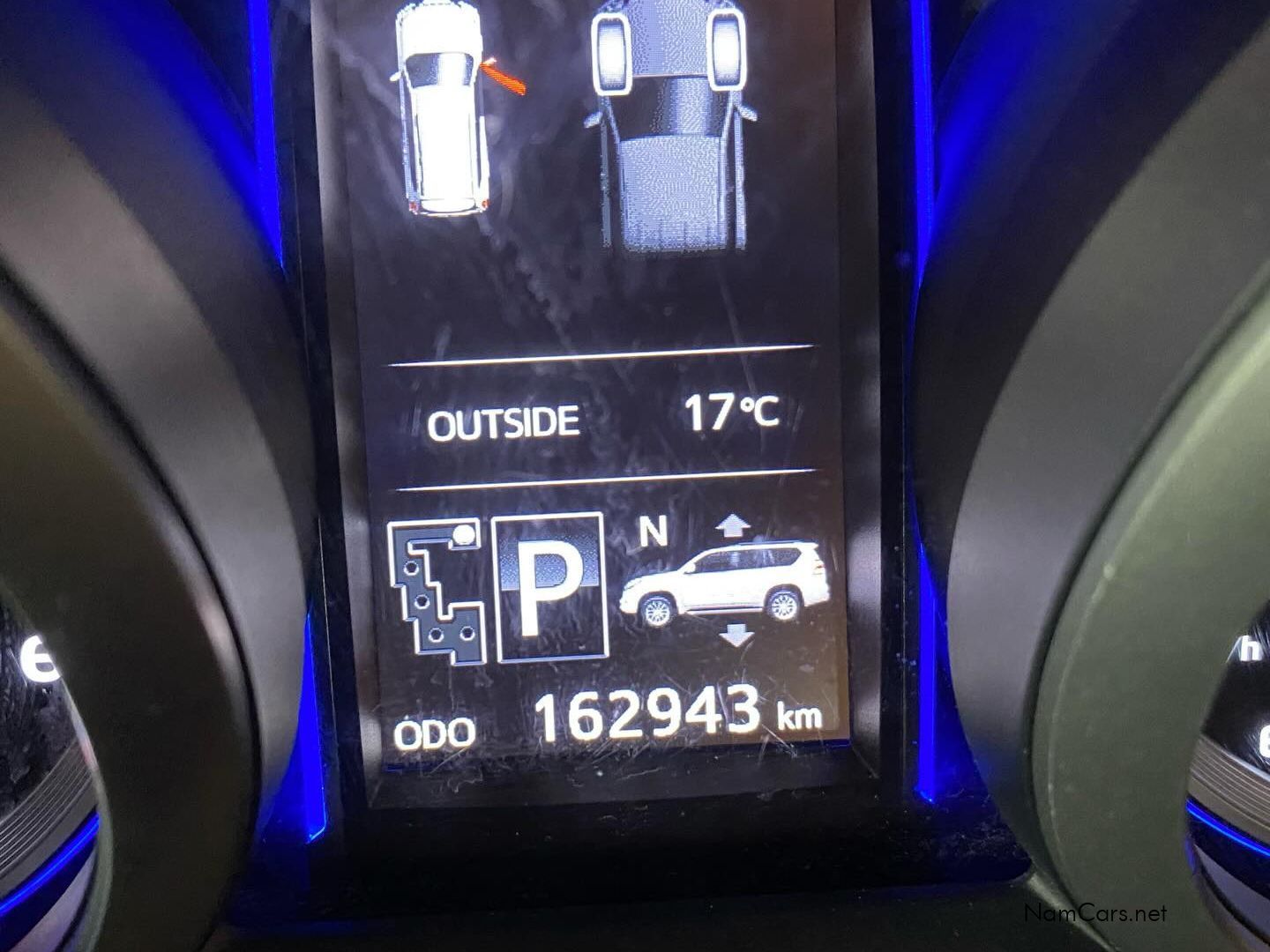 2017 Toyota Prado photo 6