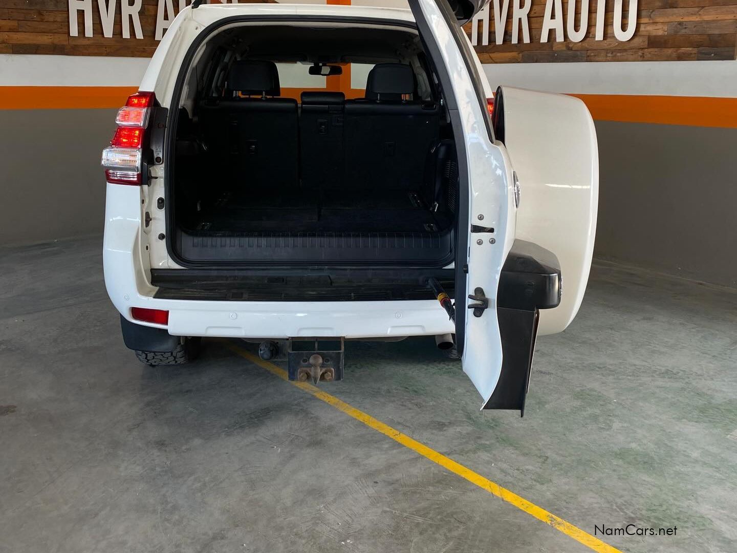 2017 Toyota Prado photo 7