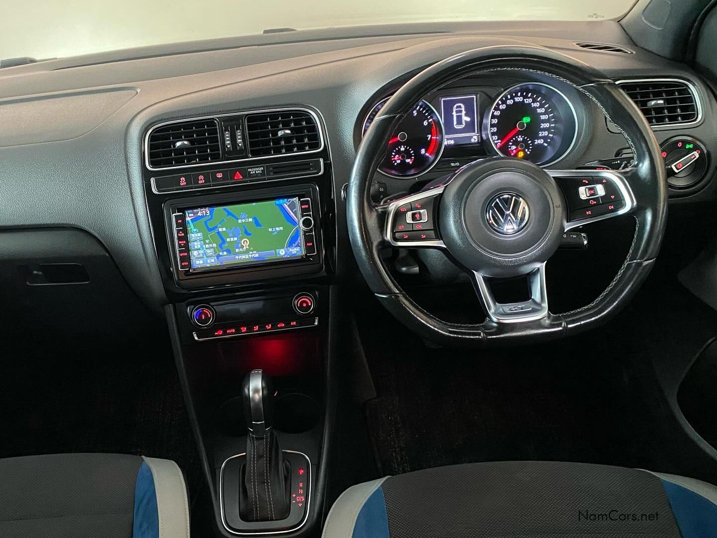 2015 Volkswagen Polo photo 5