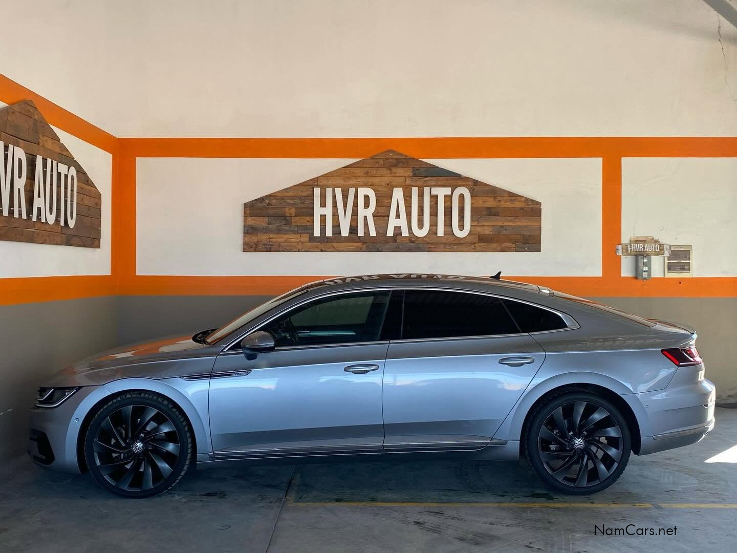 2019 Volkswagen Arteon photo 3