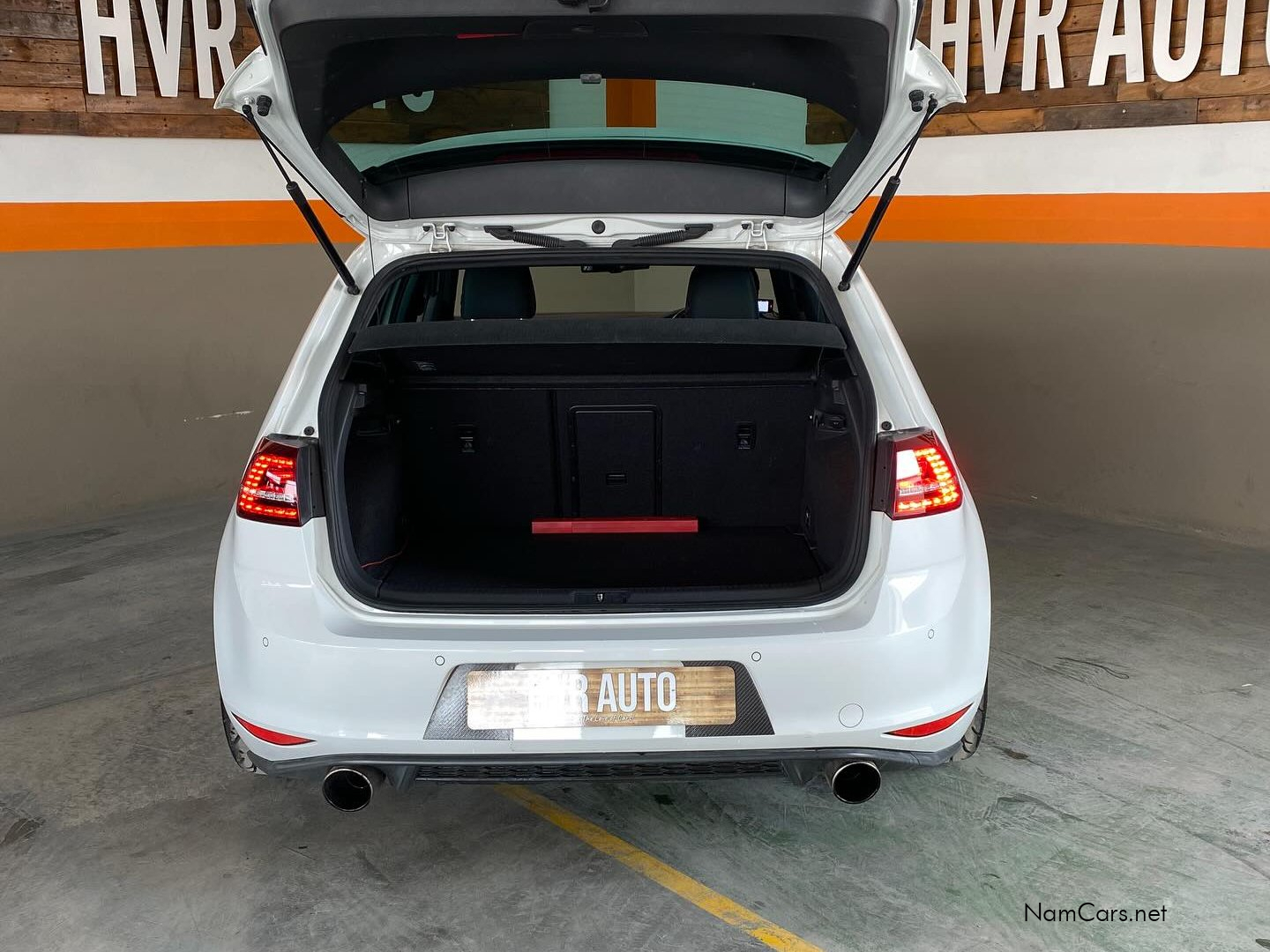 2014 Volkswagen Golf photo 7