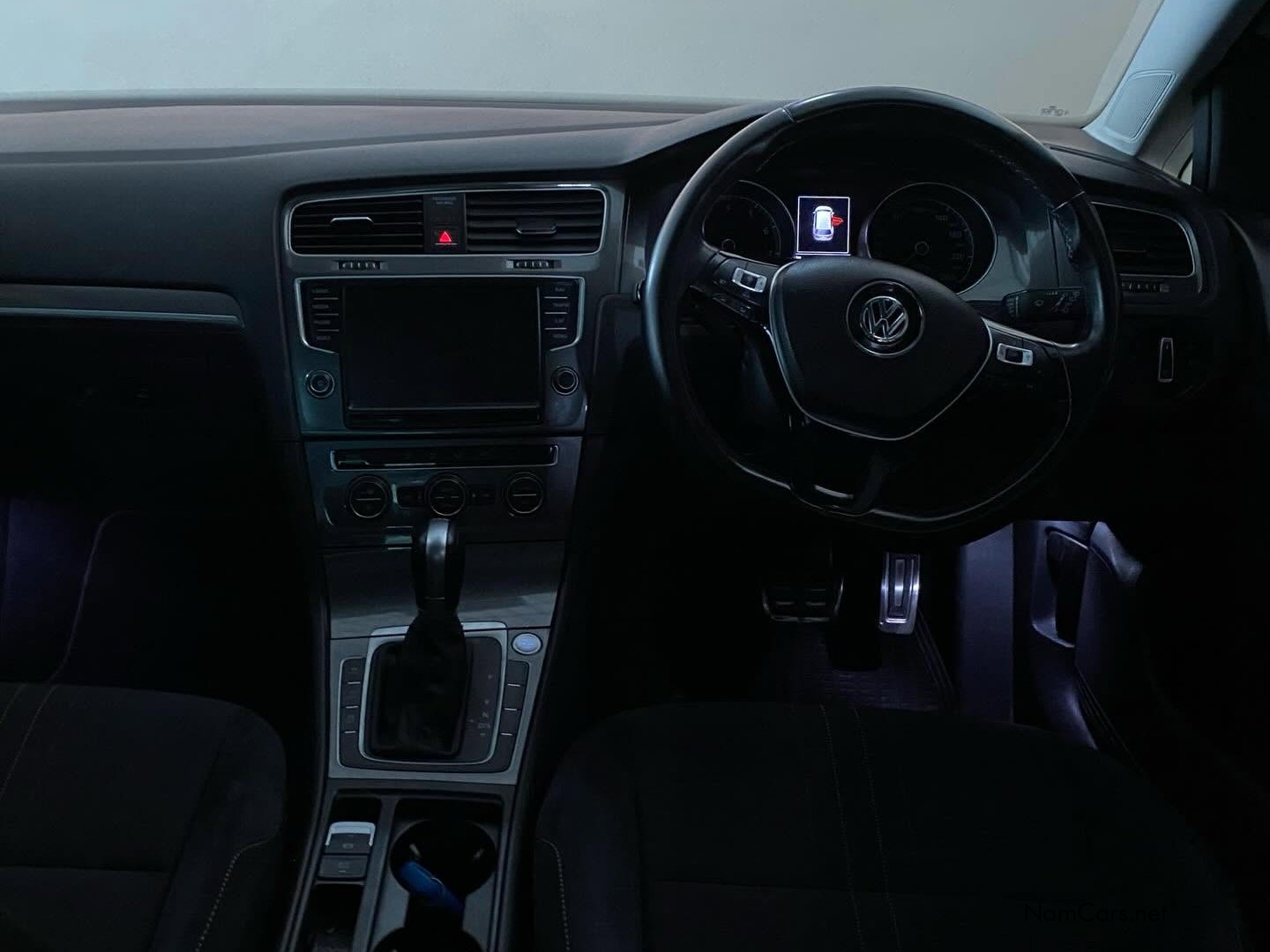2016 Volkswagen Golf photo 6