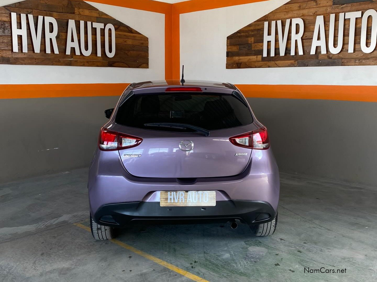2014 Mazda Demio photo 8