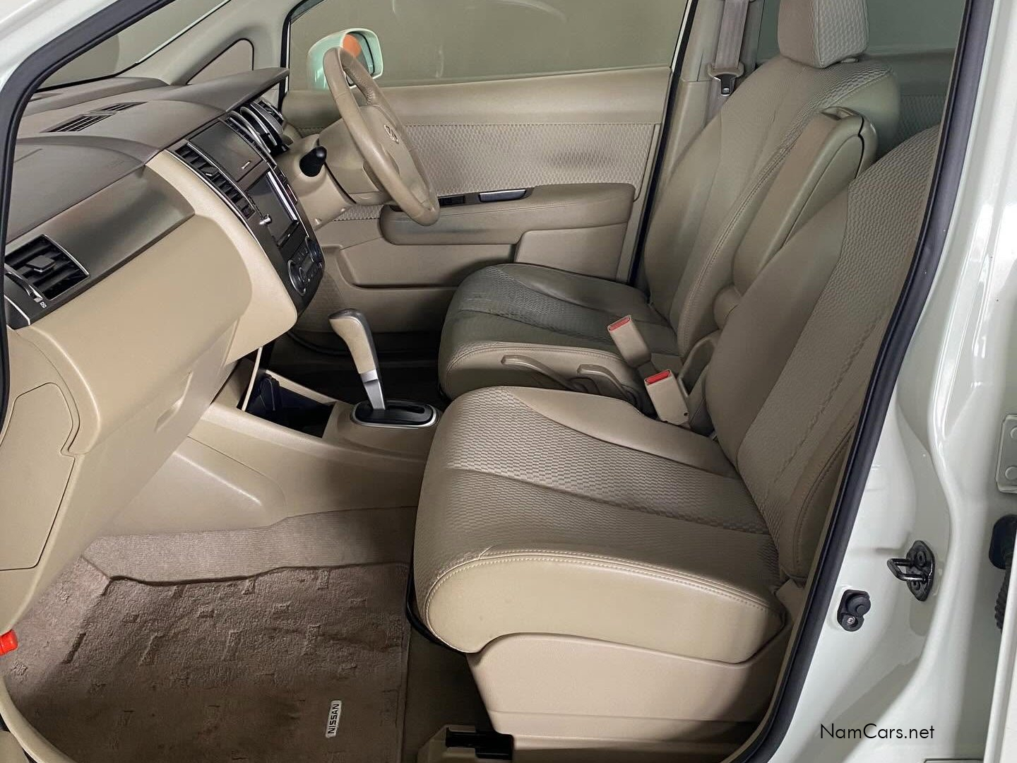 2012 Nissan Tiida photo 4