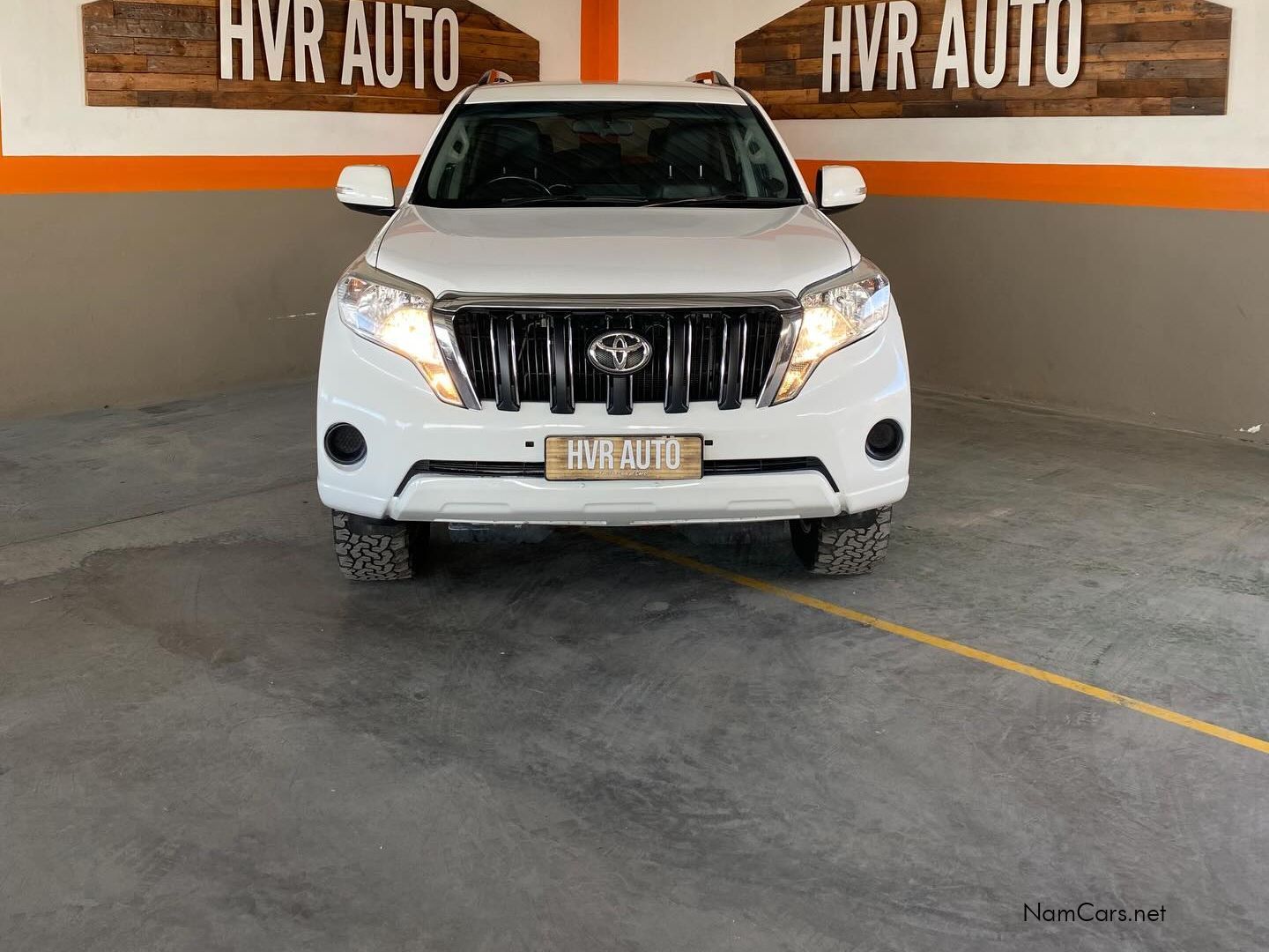 2014 Toyota Prado photo 1