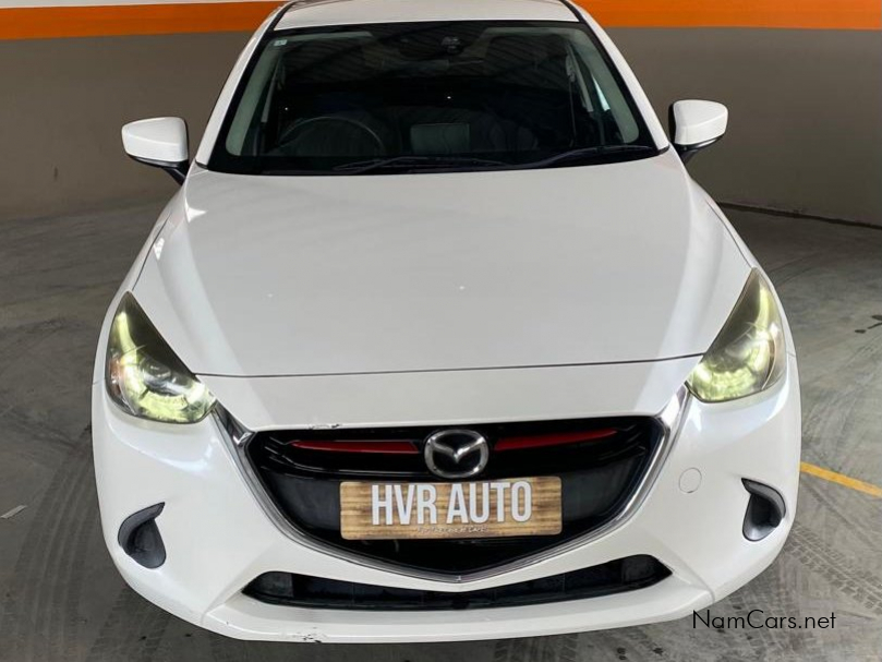 2014 Mazda Demio photo 1