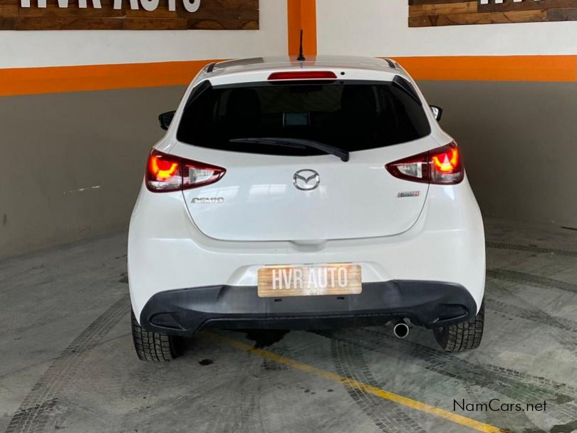 2014 Mazda Demio photo 8