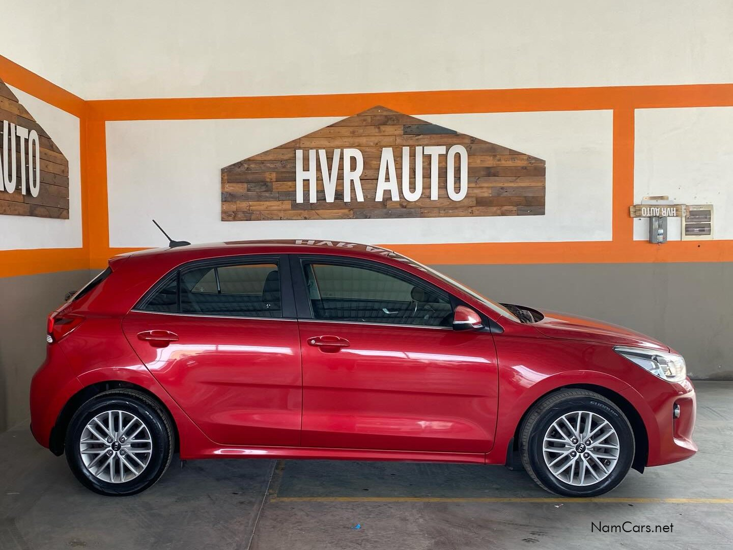 2018 Kia Rio photo 2