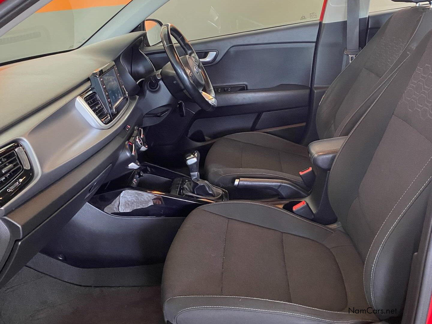 2018 Kia Rio photo 4