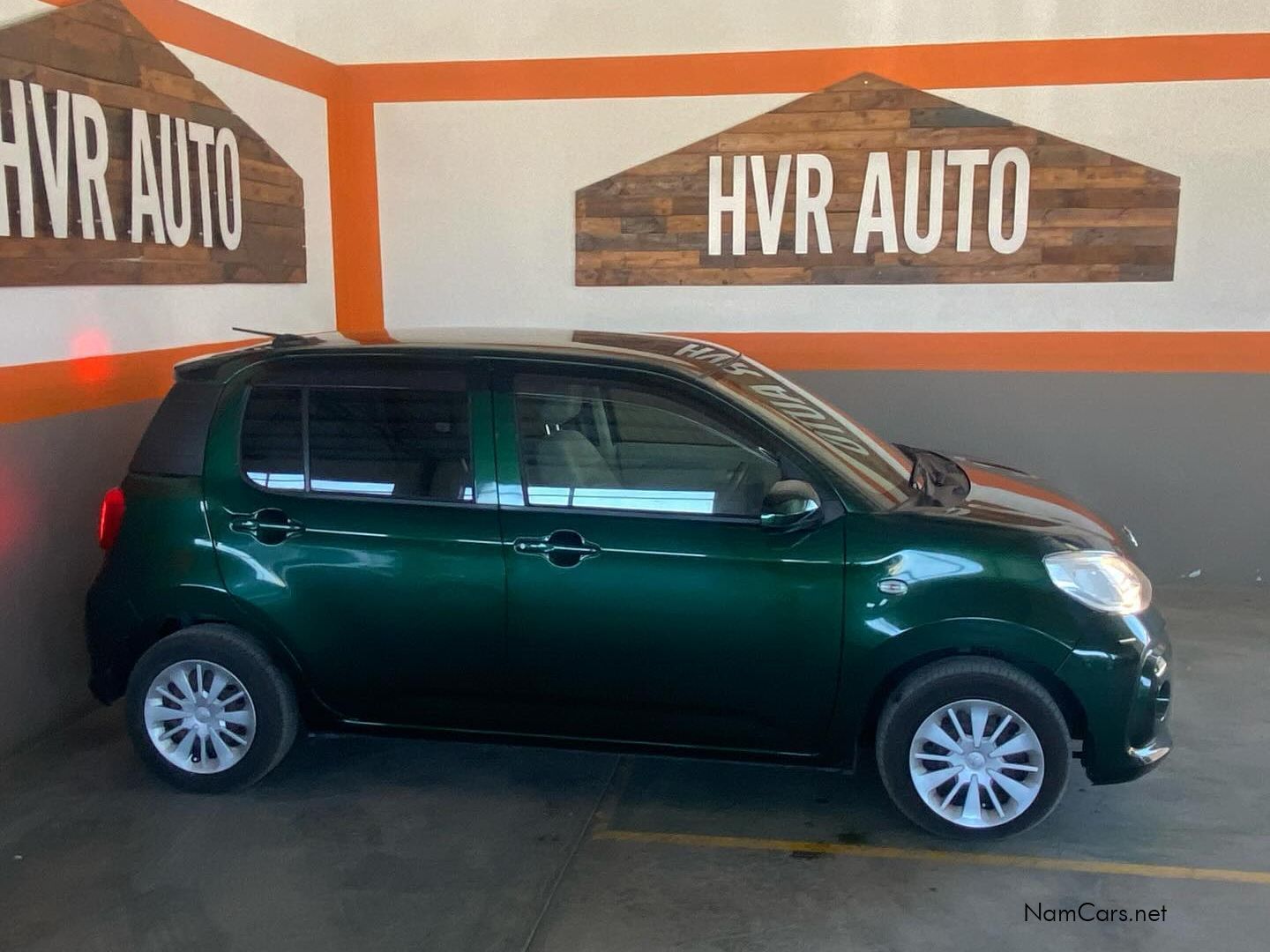 2016 Toyota Passo photo 2