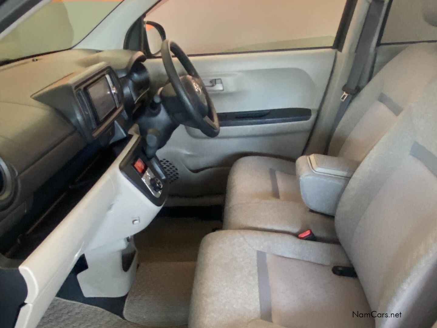 2016 Toyota Passo photo 4