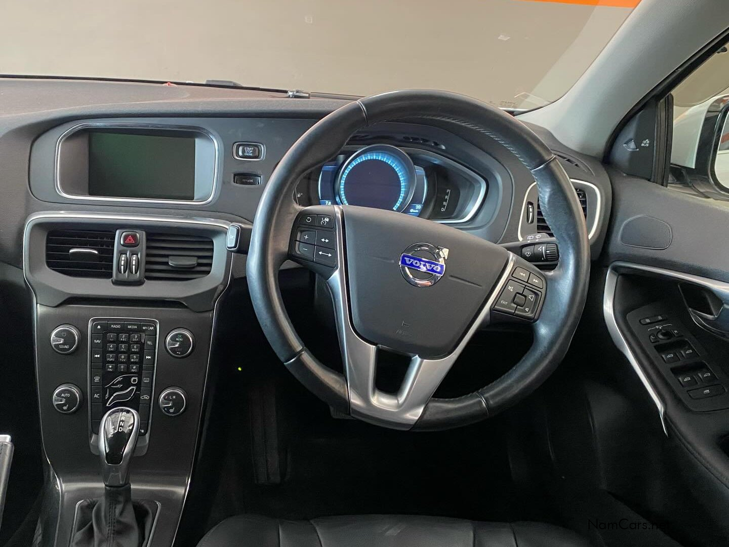 2014 Volvo V40 photo 5
