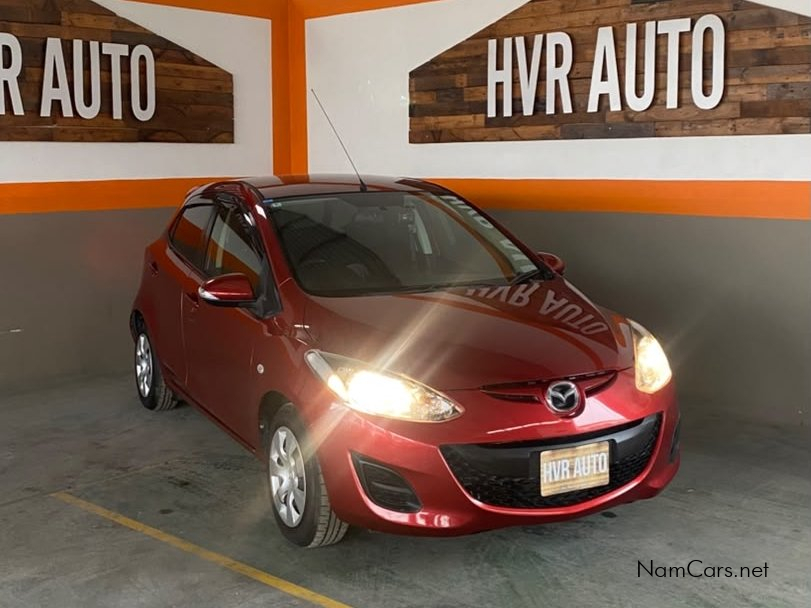 2014 Mazda Demio photo 1