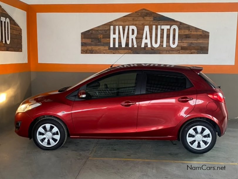 2014 Mazda Demio photo 4