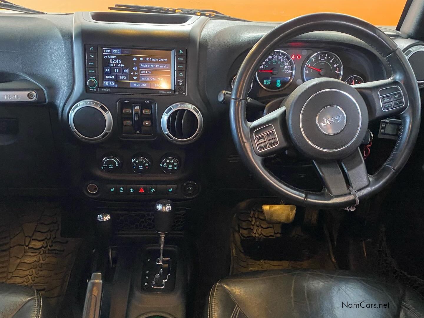 2015 Jeep Wrangler photo 5