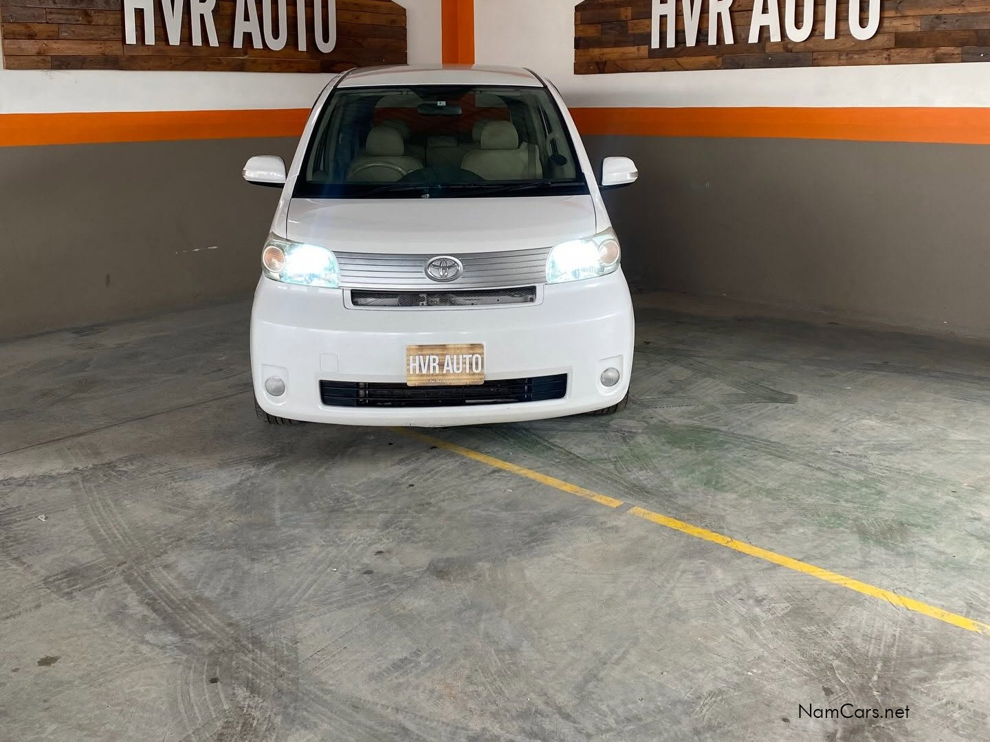 2010 Toyota Porte photo 1