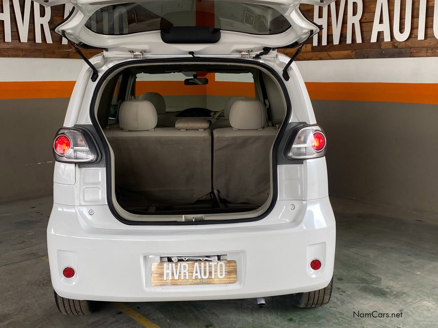 2010 Toyota Porte photo 7