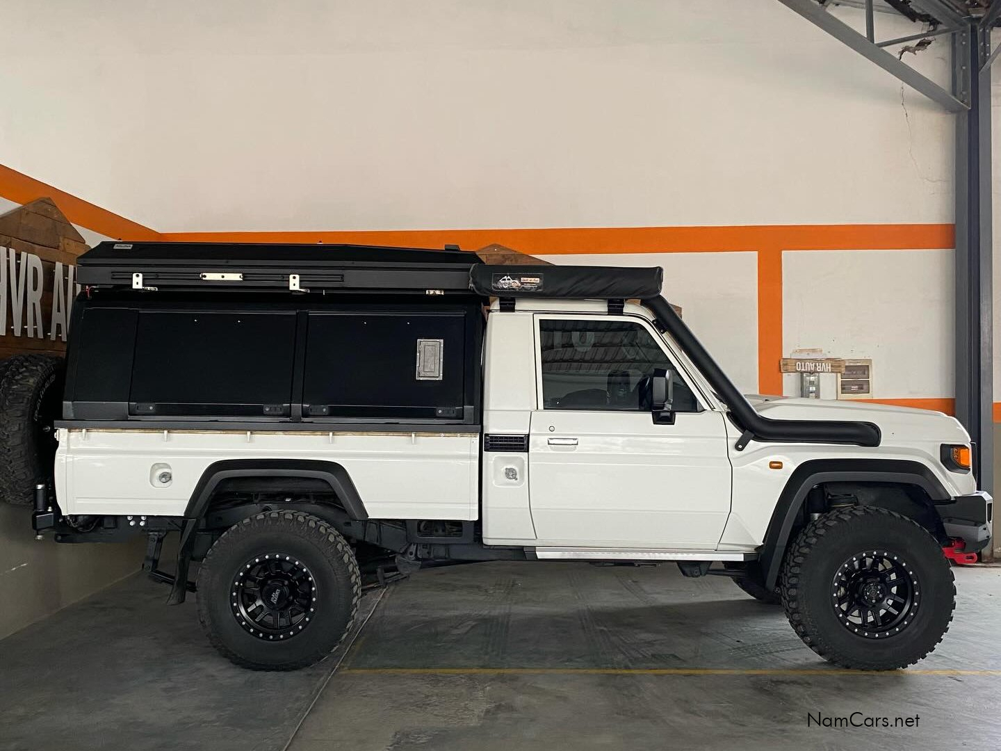 2025 Toyota Land Cruiser photo 2