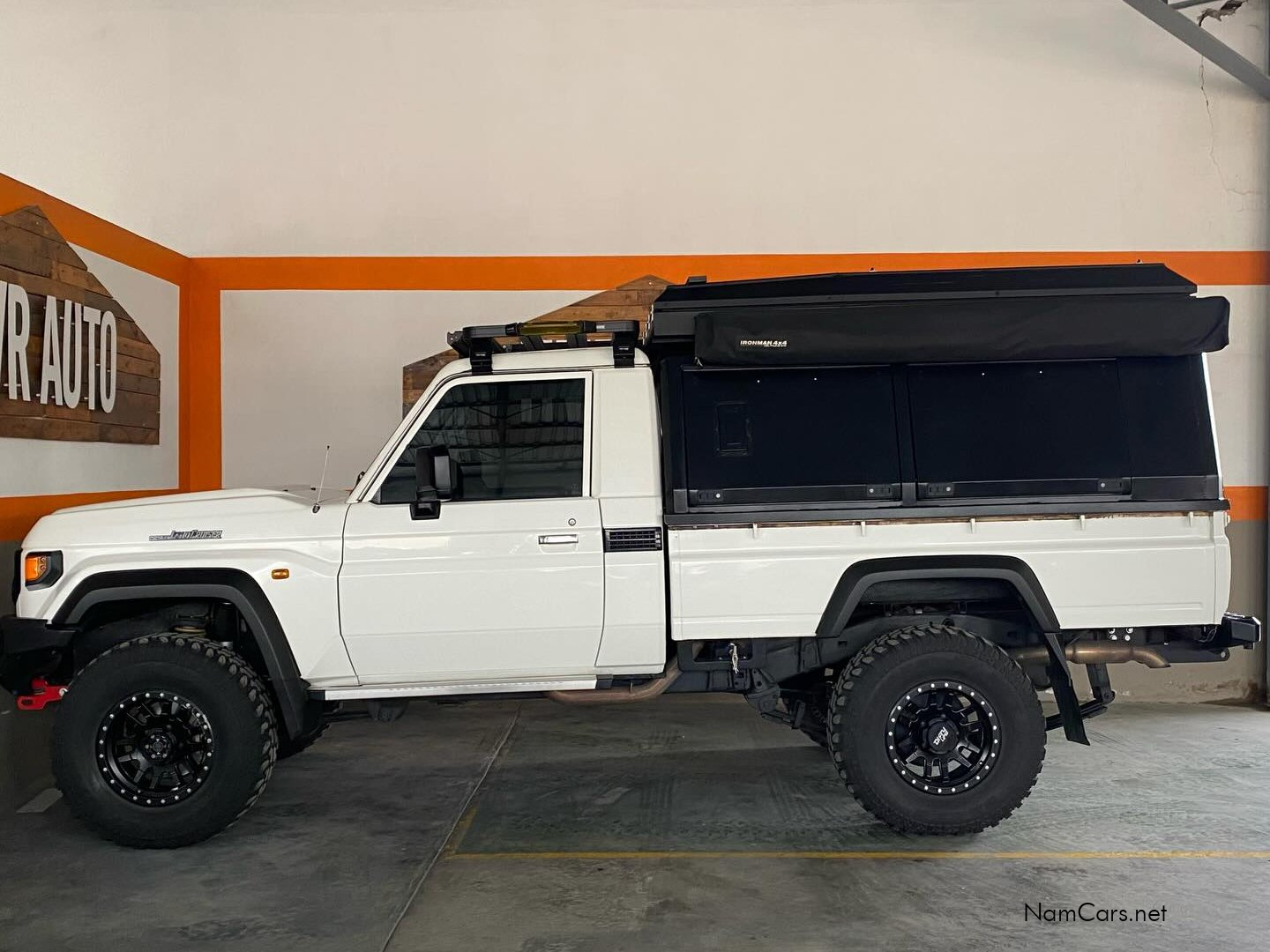 2025 Toyota Land Cruiser photo 3
