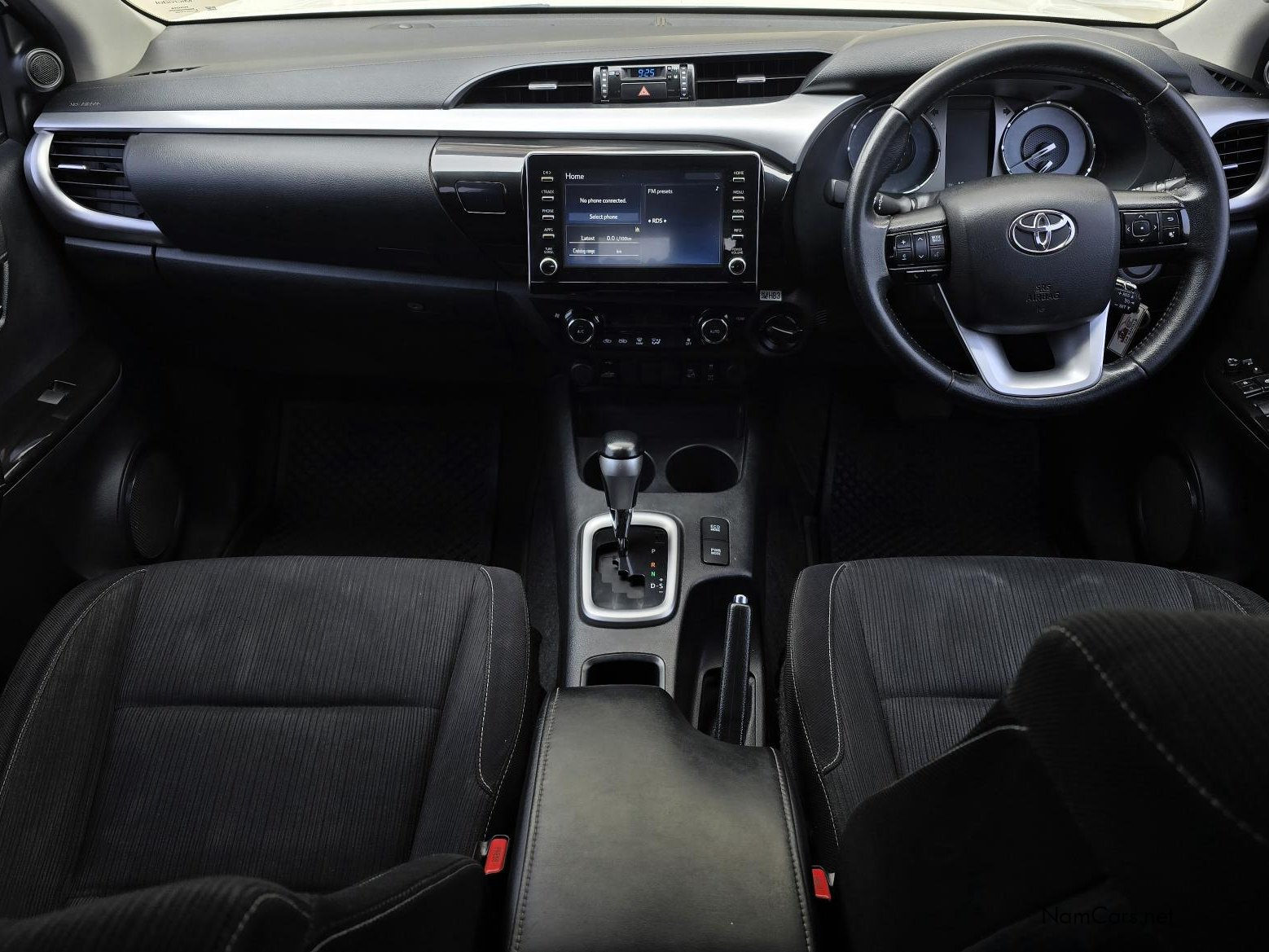 2021 Toyota Hilux photo 5