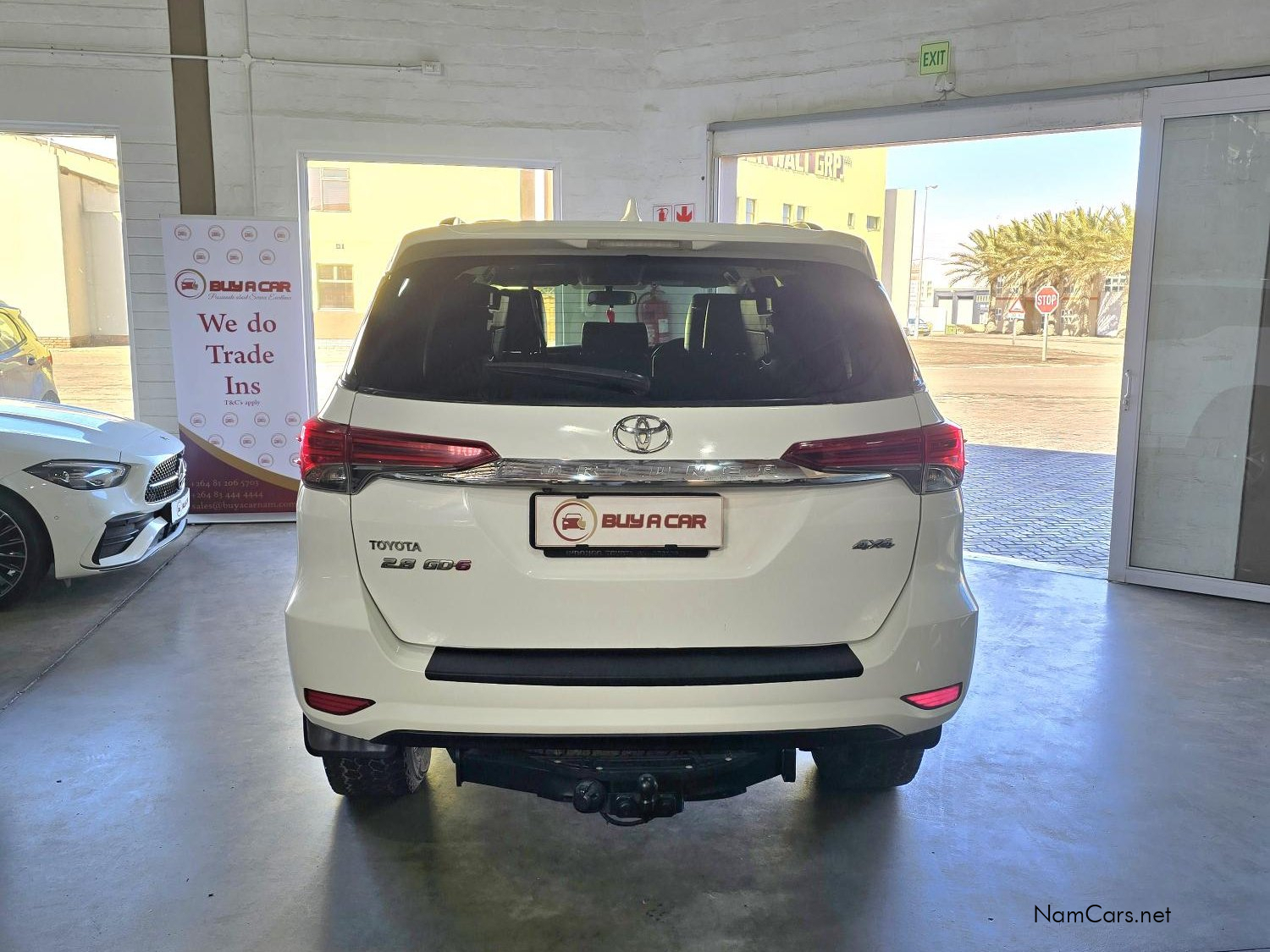 2017 Toyota Fortuner photo 4
