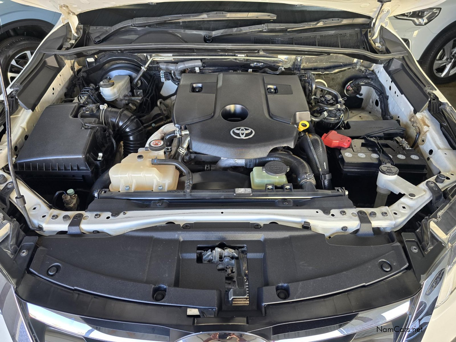2017 Toyota Fortuner photo 8
