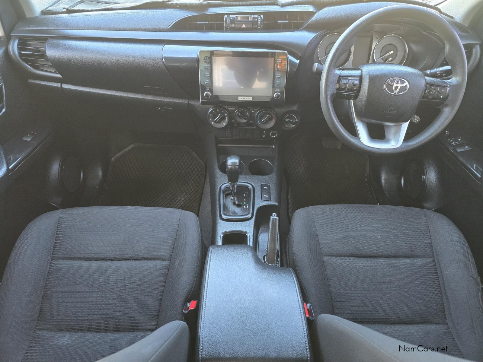 2024 Toyota Hilux photo 7