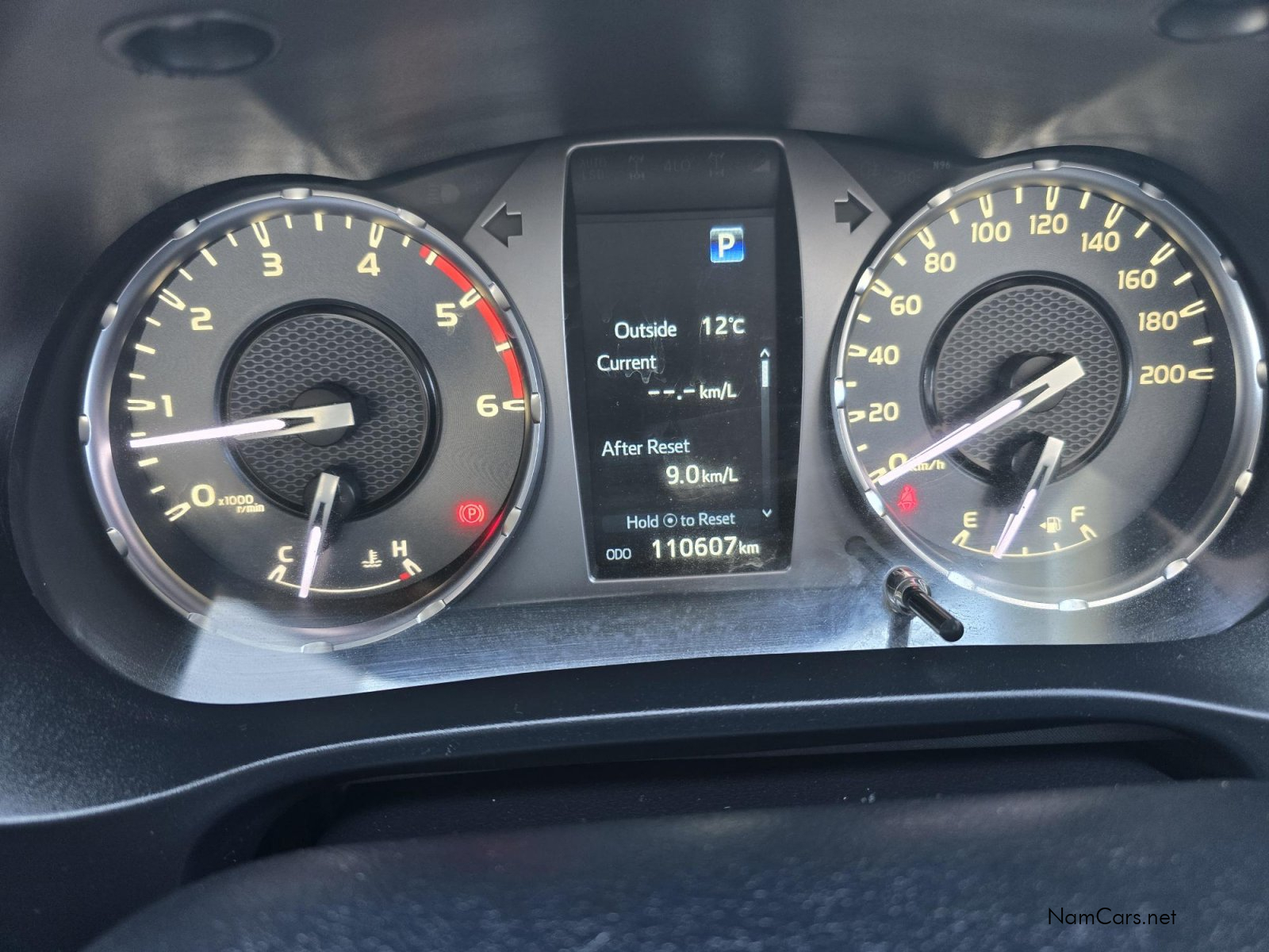 2024 Toyota Hilux photo 8