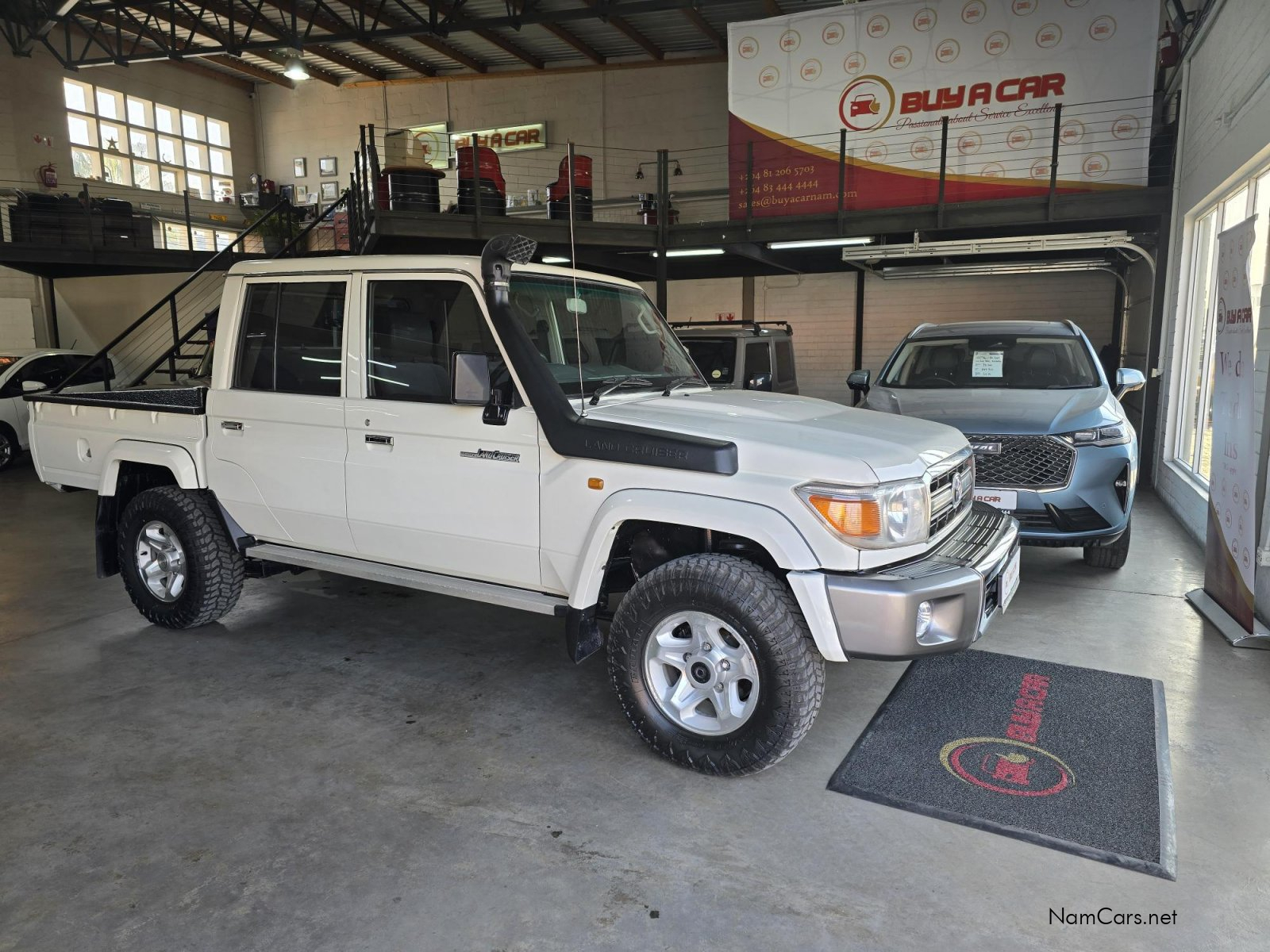 2022 Toyota Land Cruiser photo 1