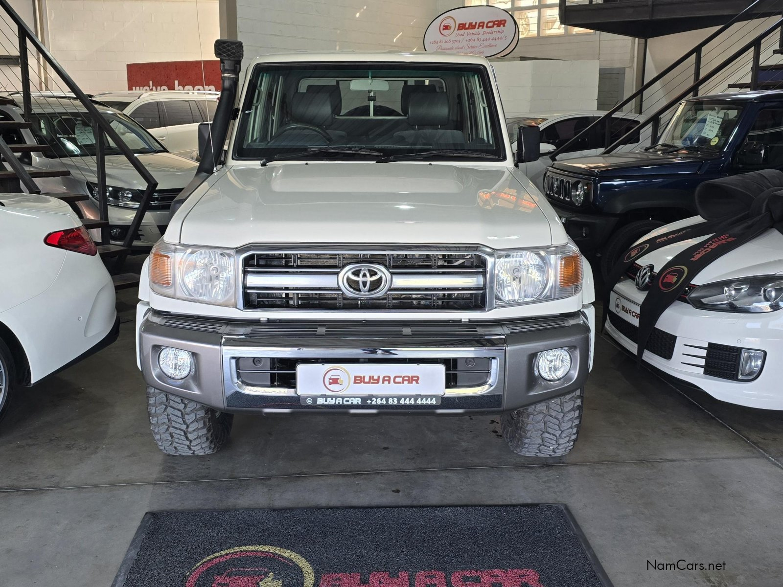 2022 Toyota Land Cruiser photo 2