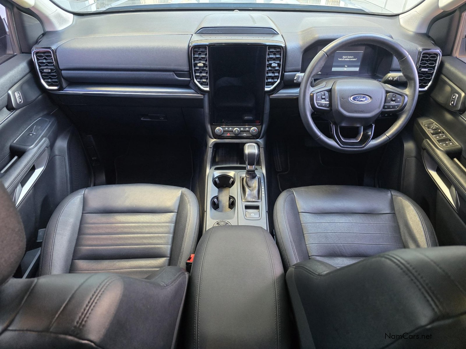2023 Ford Everest photo 5