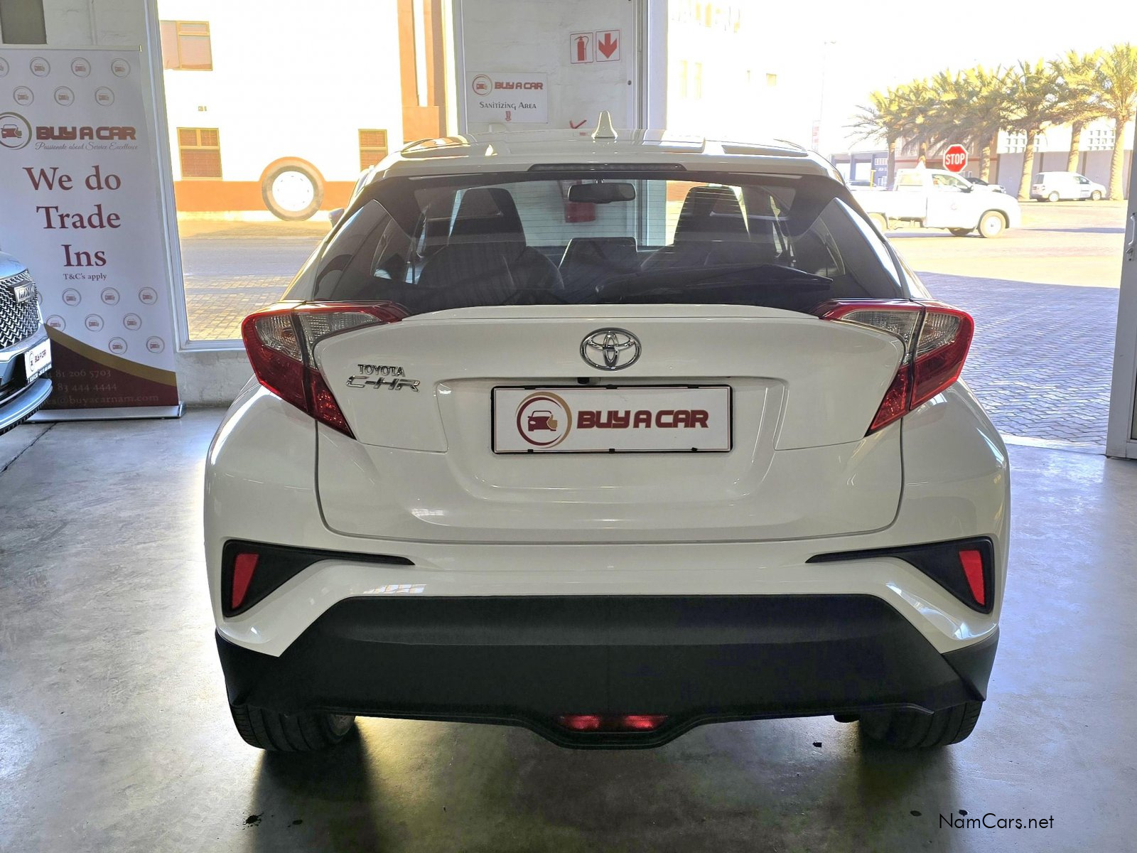 2022 Toyota C-HR photo 5