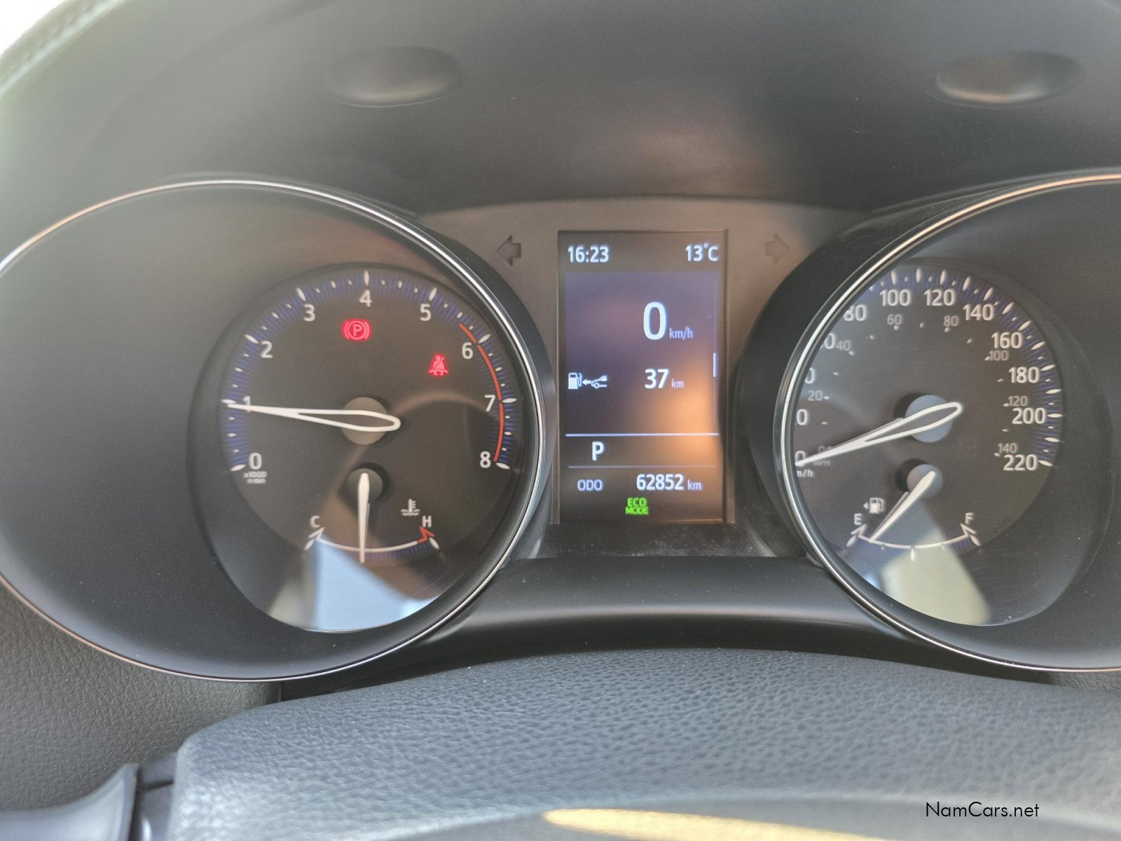 2022 Toyota C-HR photo 8