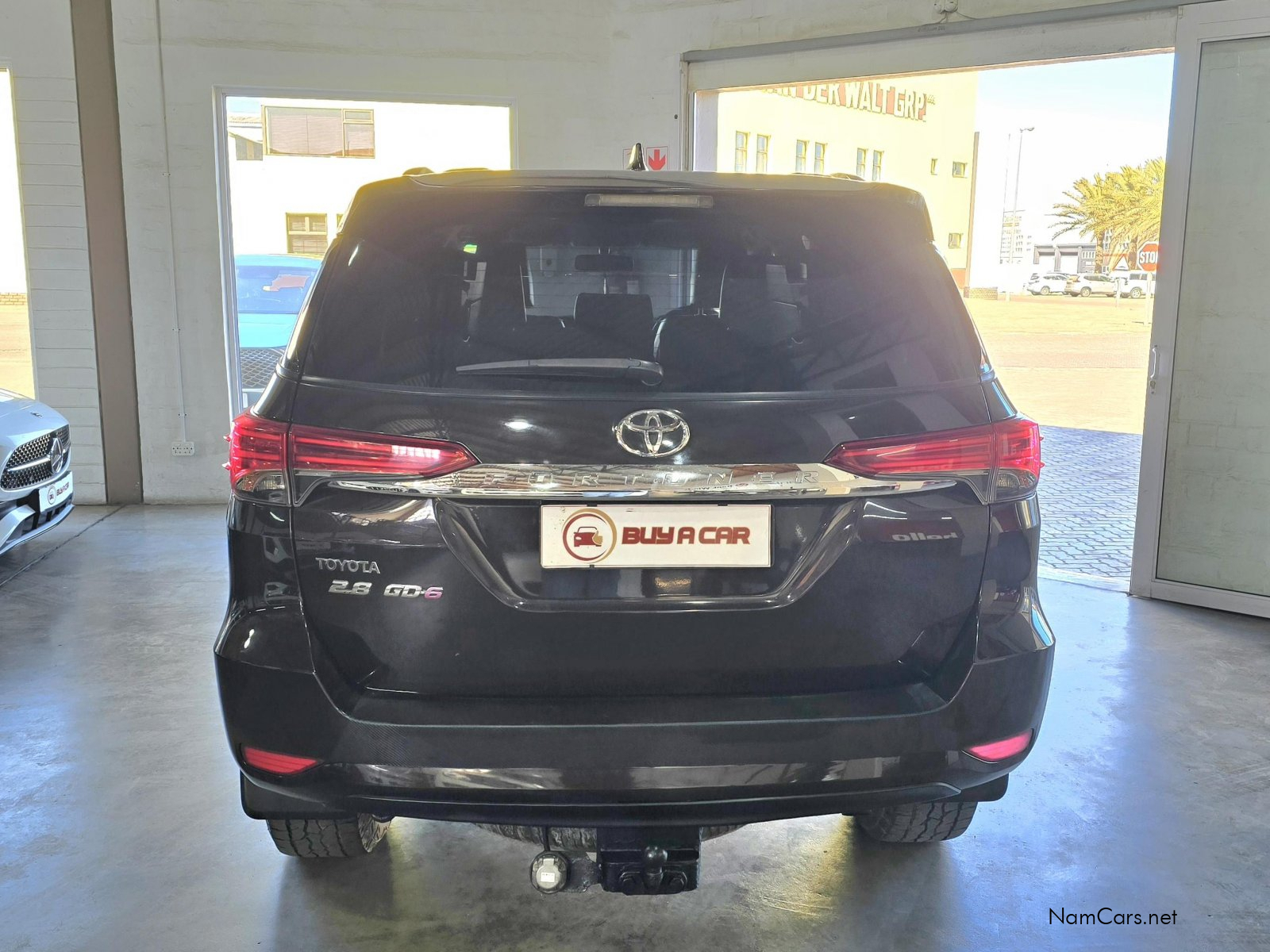 2016 Toyota Fortuner photo 5