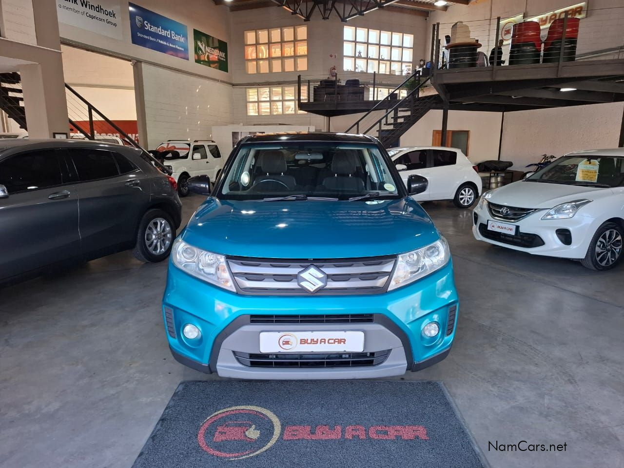2017 Suzuki Vitara photo 2