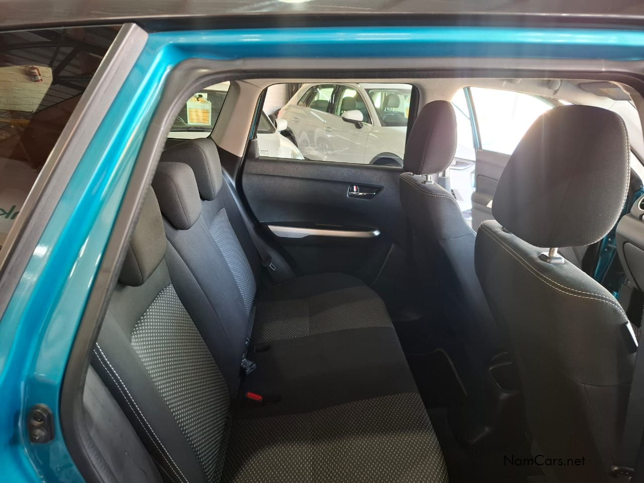 2017 Suzuki Vitara photo 9
