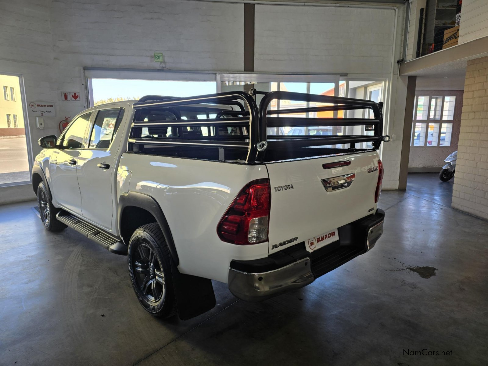 2022 Toyota Hilux photo 4