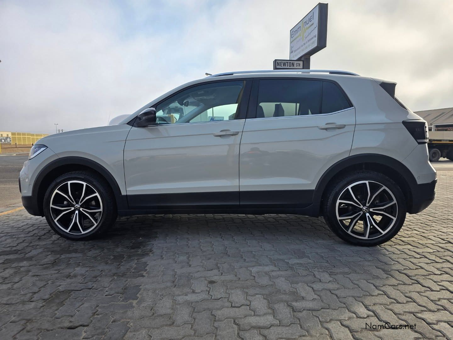 2022 Volkswagen T-Cross photo 6