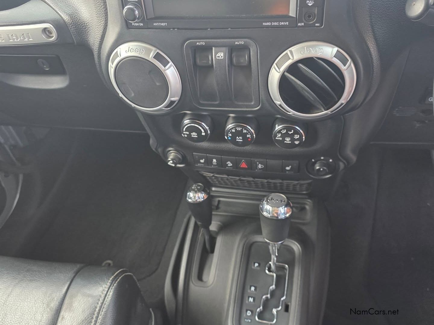 2014 Jeep Wrangler photo 12