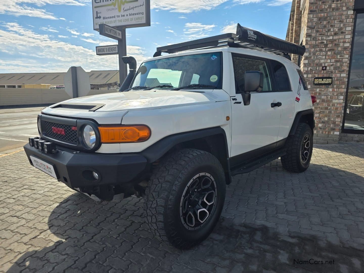 2014 Toyota FJ Cruiser photo 3