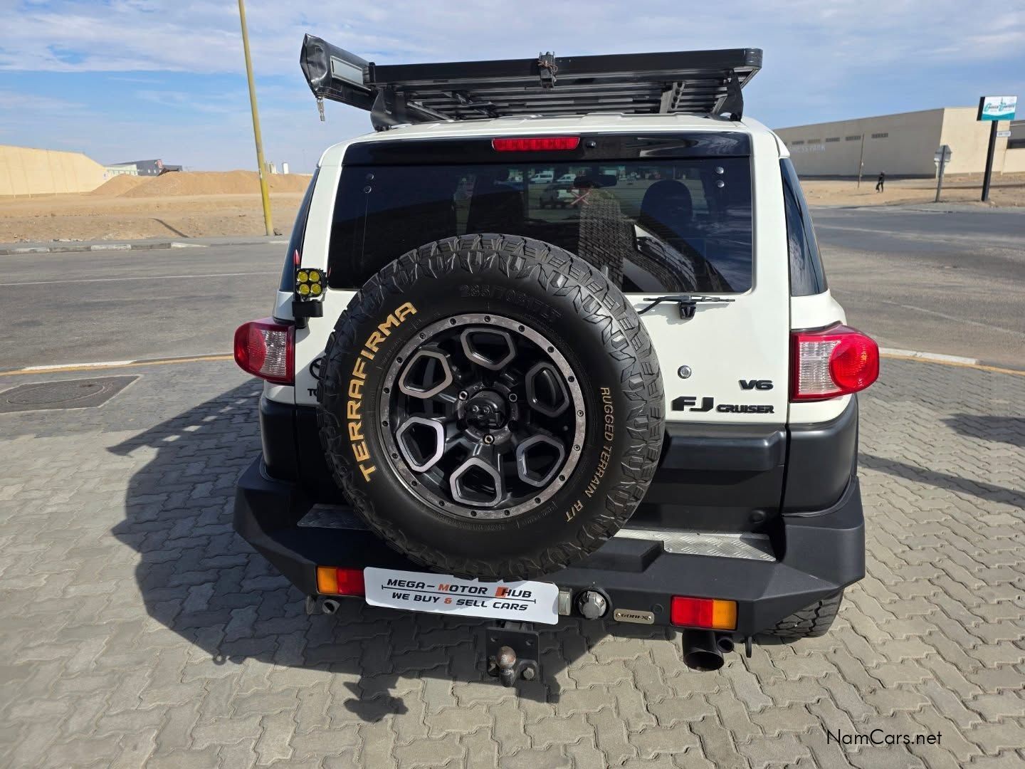 2014 Toyota FJ Cruiser photo 8